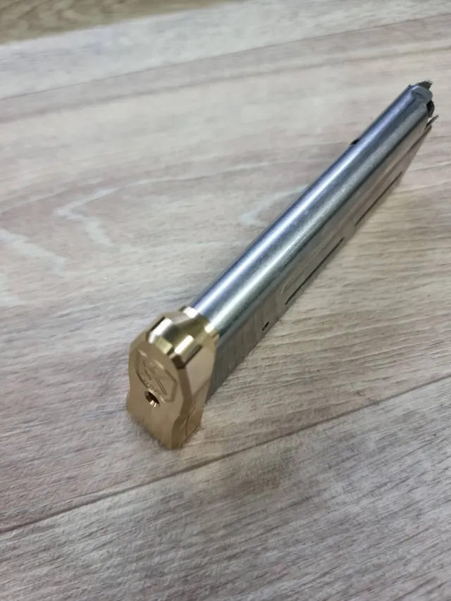 M-Arms 1911 9 mm magasinfot messing outlet