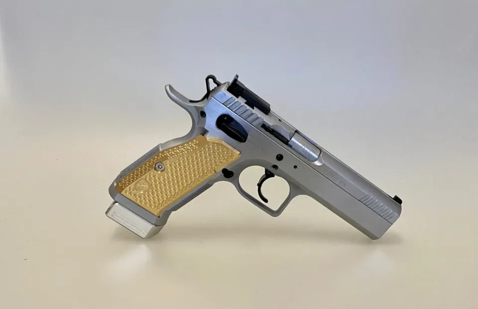 M-Arms Monarch 1 pistolgrep Tanfoglio SF messing defekt