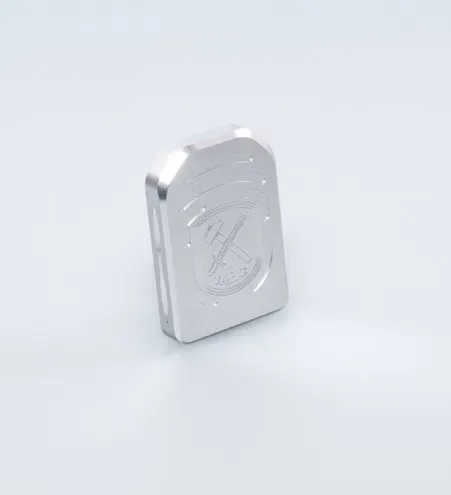 M-Arms STD Magwell +1 magasinbunnplate sølv