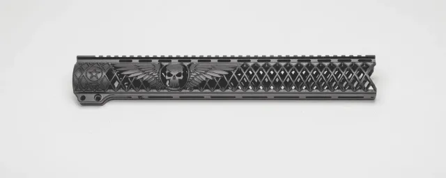 Unique Arms Slim Wicked Wings håndguard AR15