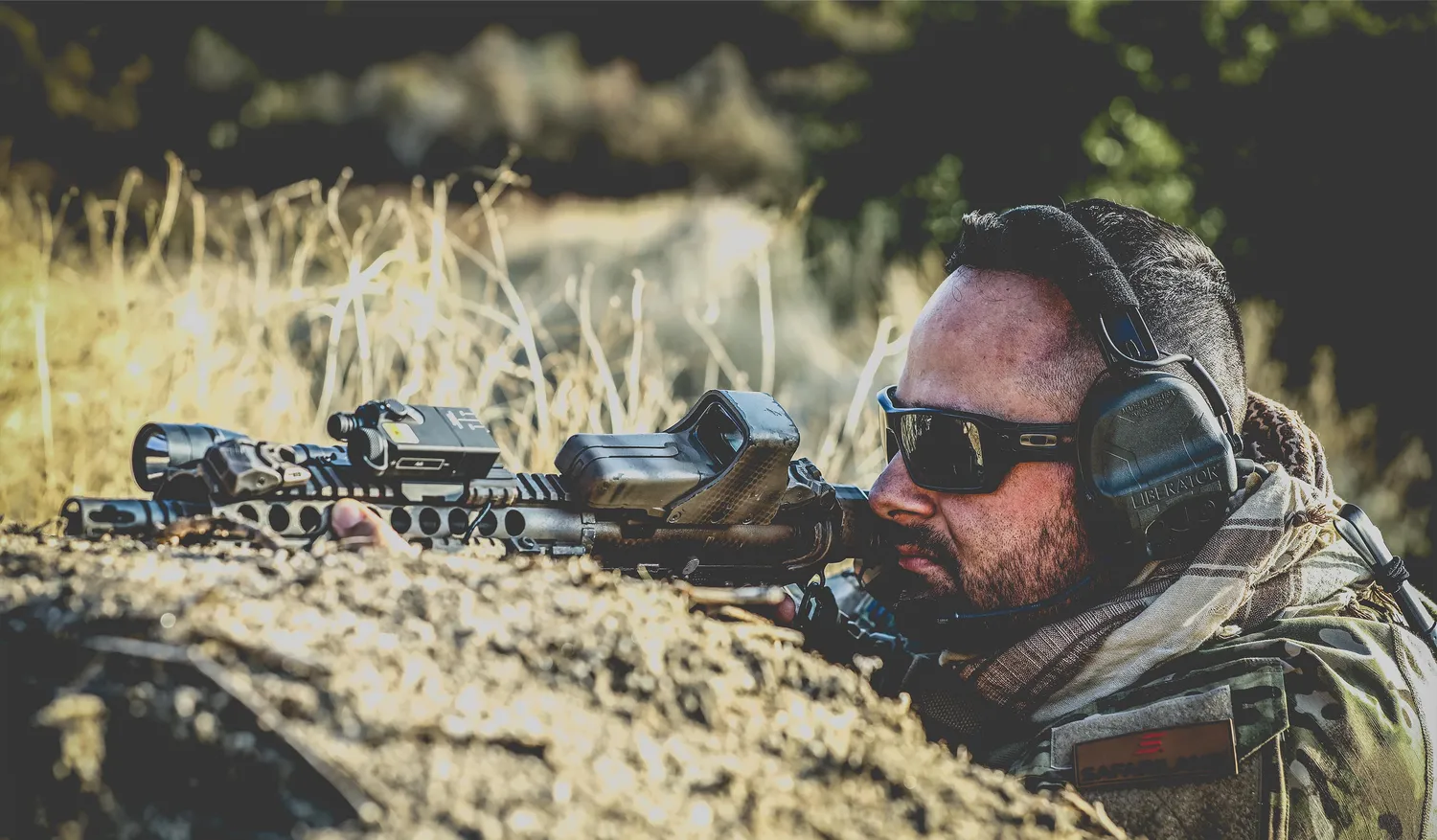 Safariland Liberator V headset dobbel-kom hørselvern