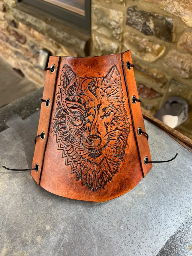 Viking Tactics armbeskytter og fingertab bue skinn
