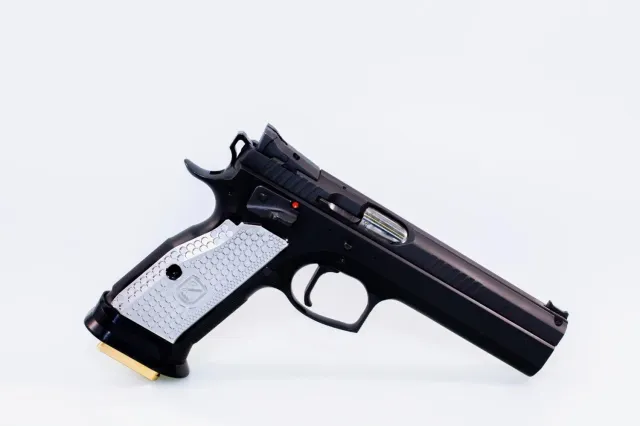 M-Arms Monarch 1 Short/Thin pistolgrep krom