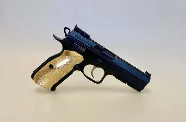 M-Arms 3D President CZ Long pistolgreb messing