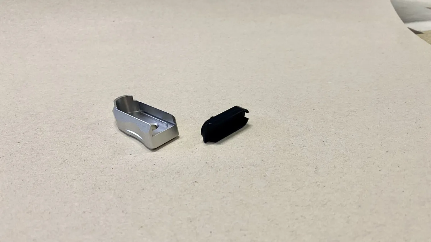 M-Arms 1911 magasinplate Mec-Gar 9mm aluminium sølv Gen2