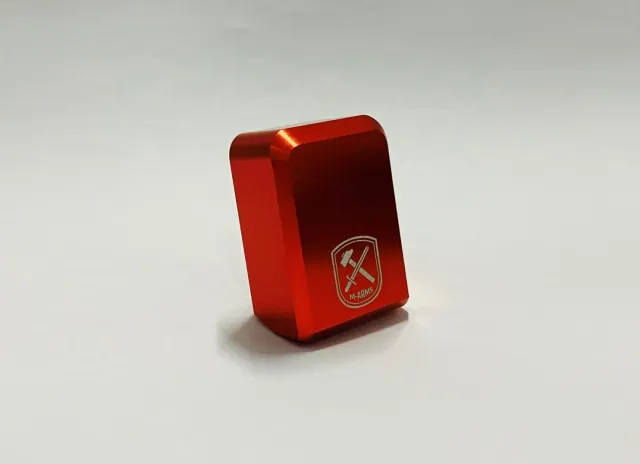 M-Arms Cubo magasinplate rød aluminium +2
