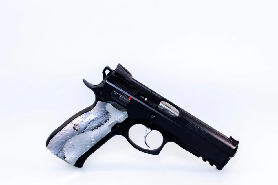 M-Arms 3D President pistolgrep CZ Long messing krom