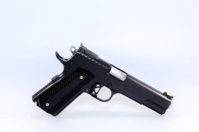 M-Arms Monarch 2 Long pistolgrep 1911 sort aluminium